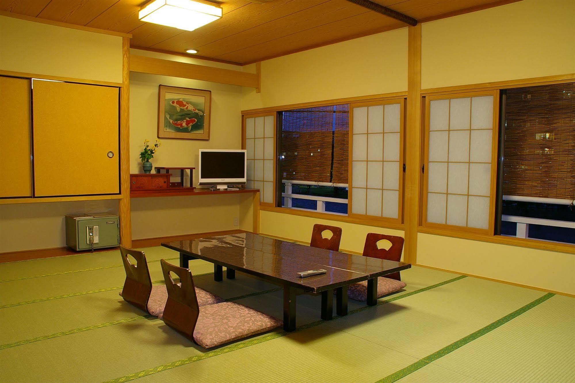 Ryokan Sawaya Honten Киото Екстериор снимка